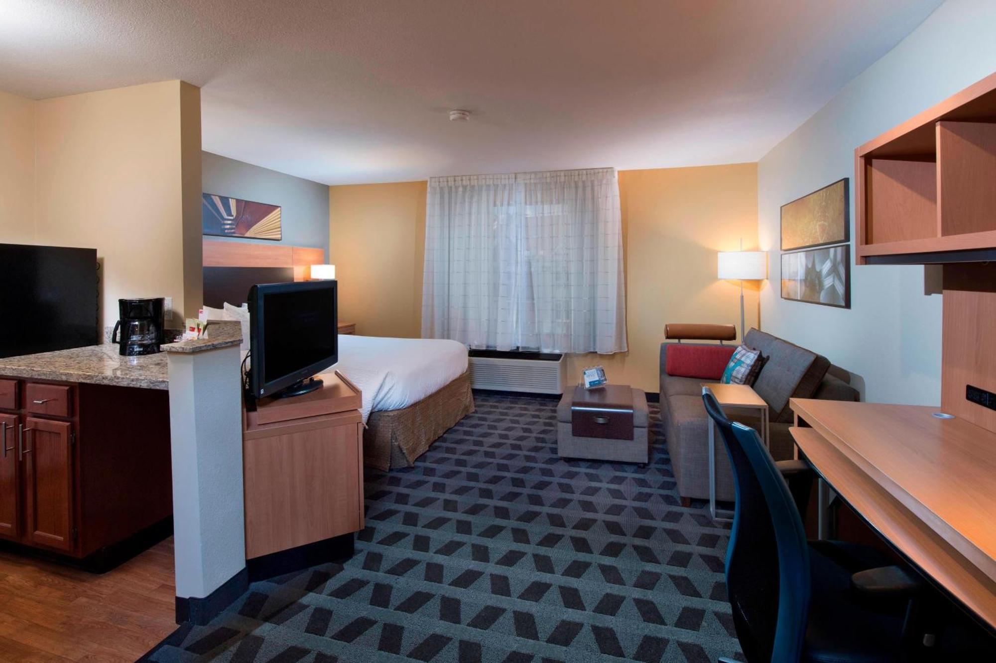 Towneplace Suites By Marriott Atlanta Alpharetta Exterior photo