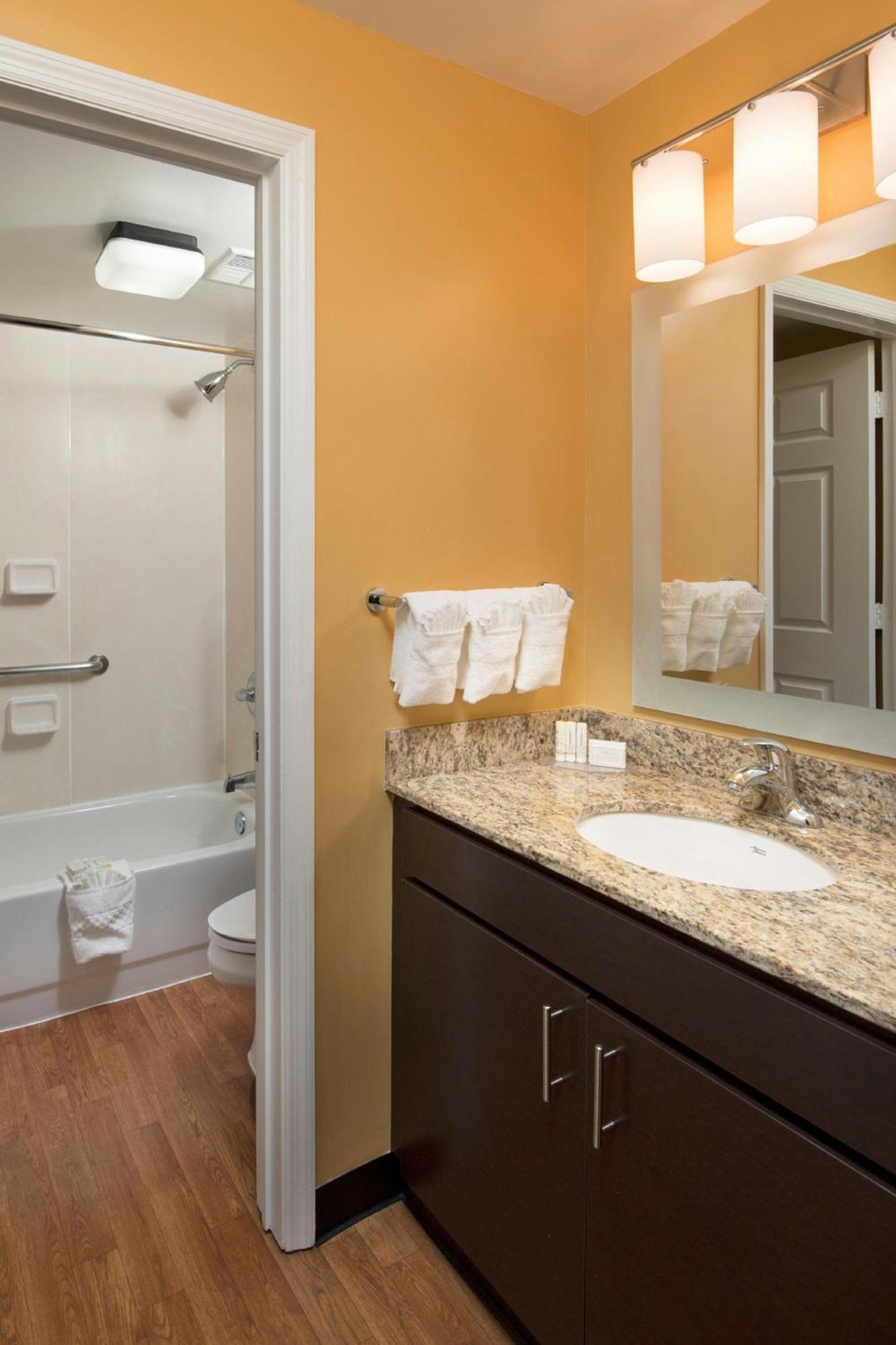 Towneplace Suites By Marriott Atlanta Alpharetta Exterior photo